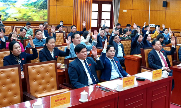 Kỳ họp thứ 16 HĐND tỉnh: Biểu quyết thông qua 2 Nghị quyết liên quan đến điều chỉnh ranh giới 3 loại