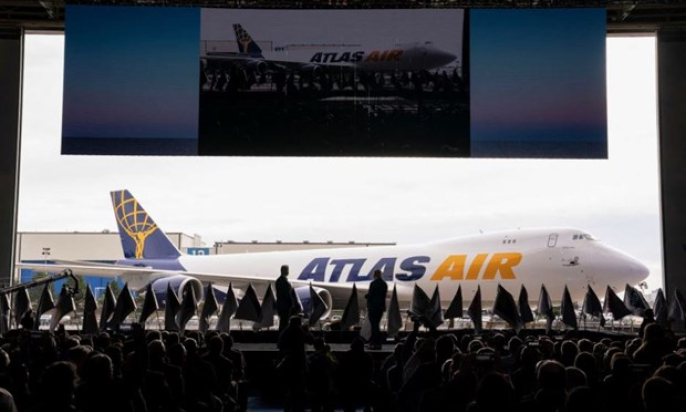 Bàn giao chiếc 747 cuối cùng, Boeing tạm biệt "Nữ hoàng bầu trời"