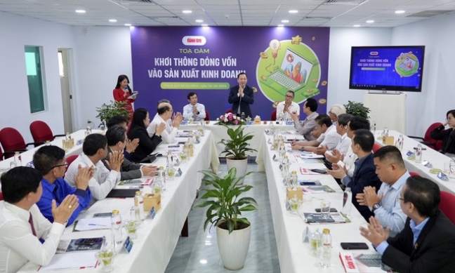 Các ngân hàng thương mại cần tiếp tục giảm lãi suất để hỗ trợ doanh nghiệp