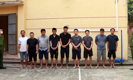 Công an huyện Văn Lãng bắt giữ 9 đối tượng đánh bạc dưới hình thức đánh bi-a ăn tiền