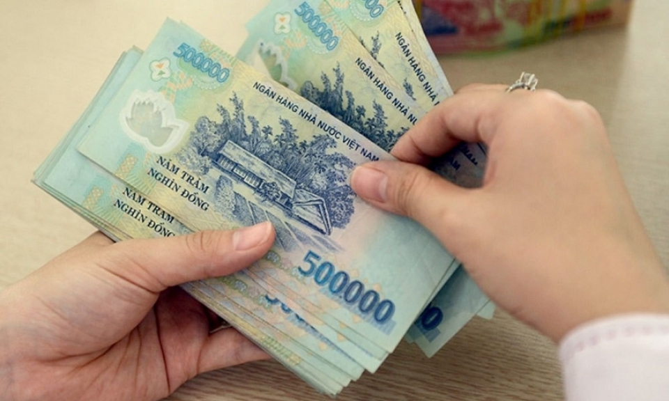 Từ ngày 1-7-2023, lương của công chức áp dụng như nào?