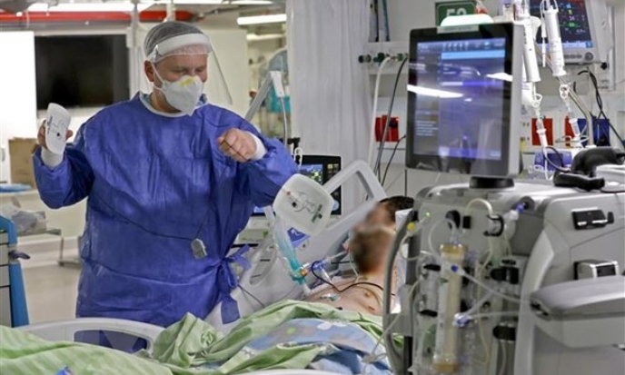 EU cho phép kéo dài thời hạn chứng nhận các thiết bị y tế