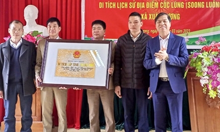 Lễ đón nhận Bằng xếp hạng di tích cấp tỉnh Cốc Lùng (Soong Luồng)