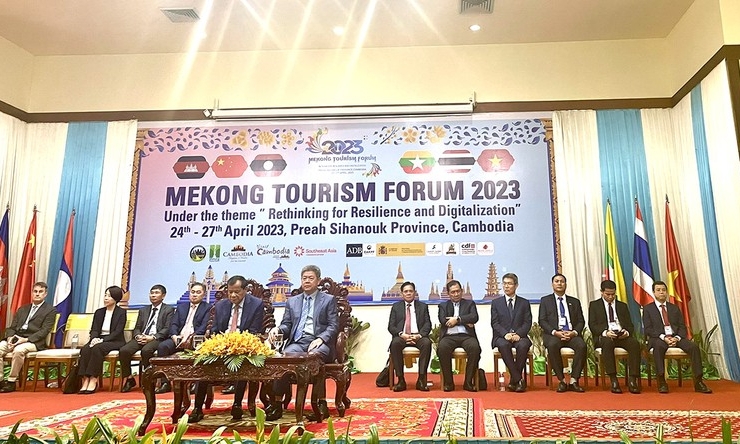 “Tư duy lại về khả năng phục hồi và số hóa trong du lịch”