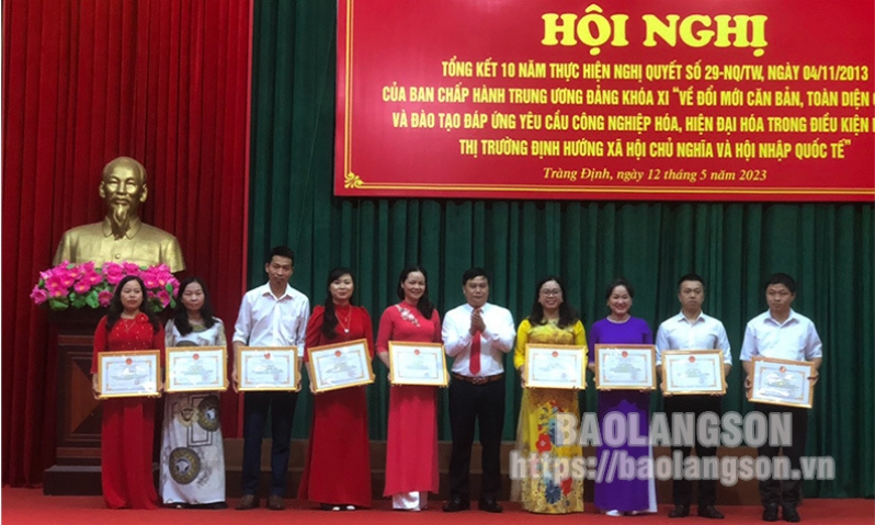 Tràng Định: Tổng kết 10 năm thực hiện Nghị quyết số 29-NQ/TW, ngày 04/11/2013 của Ban Chấp hành Trung