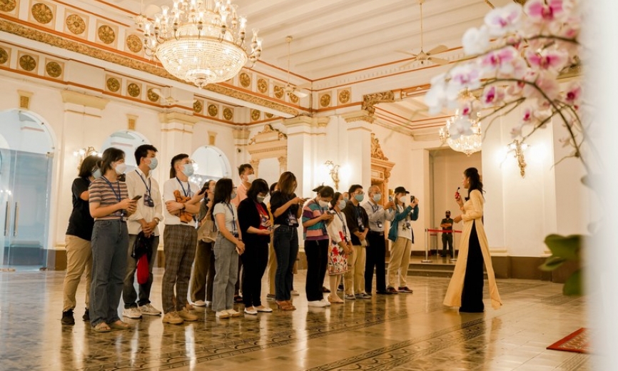 Các khu, điểm du lịch trong nước đón lượng khách đông kỷ lục
