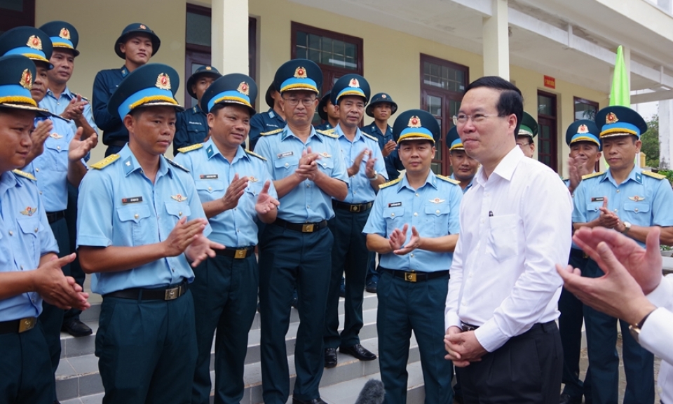 Chủ tịch nước Võ Văn Thưởng thăm và làm việc tại Trạm Radar 55, Trung đoàn 292