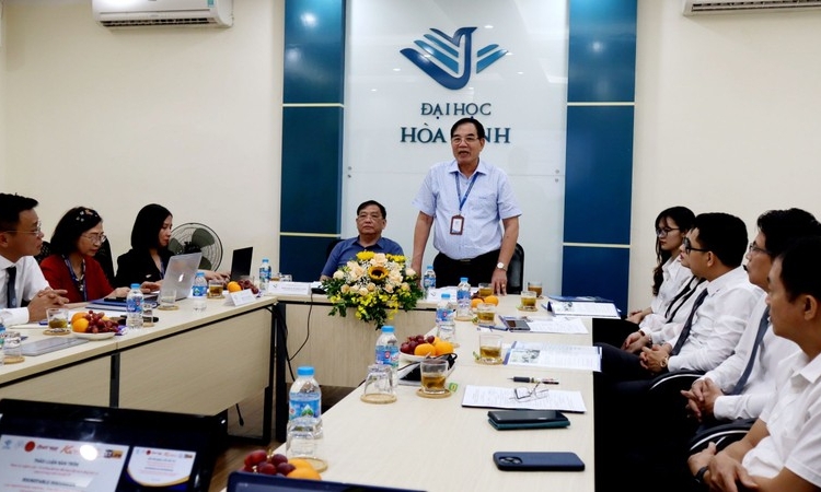 Từ trường đại học đến thực tiễn thị trường dịch vụ pháp lý