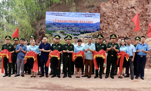 Khánh thành đường kiểm tra cột mốc giới 1228