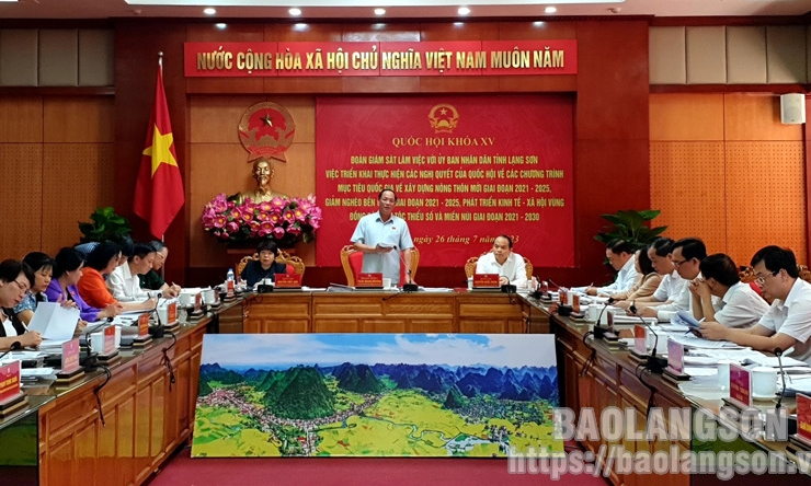 UBND tỉnh: Cần bám trên, sát dưới, cầm tay chỉ việc trong thực hiện các chương trình mục tiêu quốc gia