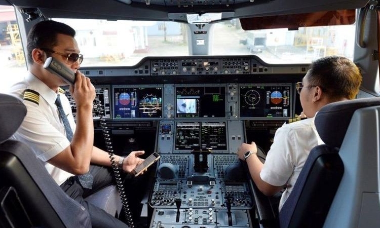 Phi công dương tính với chất cấm đối diện mức kỷ luật sa thải