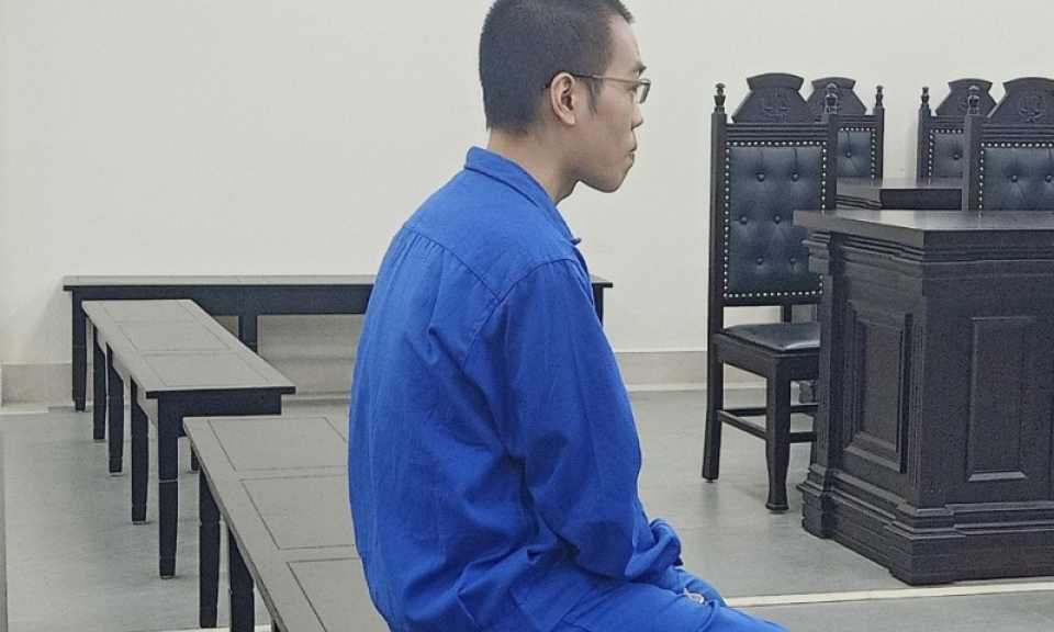 Nhờ “chạy” công chức, nhân viên hải quan mất tiền tỷ