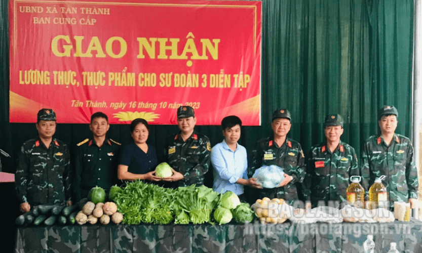 Xây dựng tình quân, dân thắm thiết