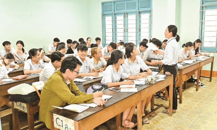 Cả nước thi đua xây dựng xã hội học tập