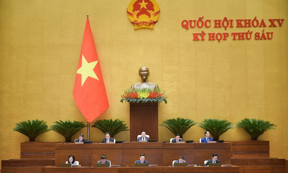Thông cáo báo chí số 12 Kỳ họp thứ 6, Quốc hội khoá XV