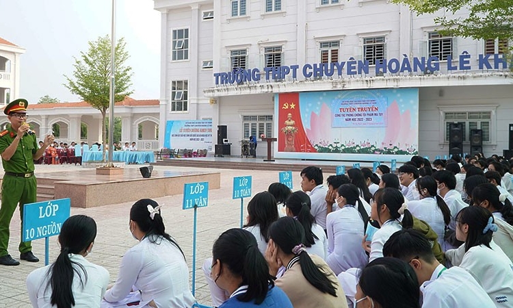 Xây dựng bản lĩnh người chiến sĩ cảnh sát điều tra tội phạm về ma túy