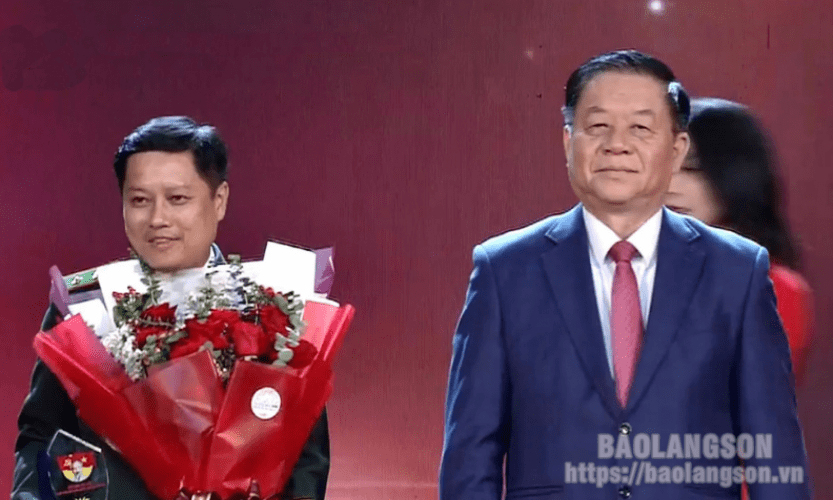 Lạng Sơn: 1 tập thể được tôn vinh trong Chương trình “Hồ Chí Minh – Hành trình khát vọng 2023”