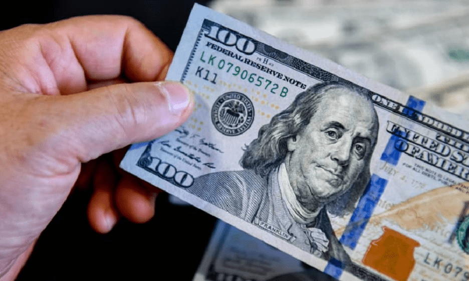 Tỷ giá USD hôm nay (3-12): Đồng USD “chật vật” lấy lại mốc 103
