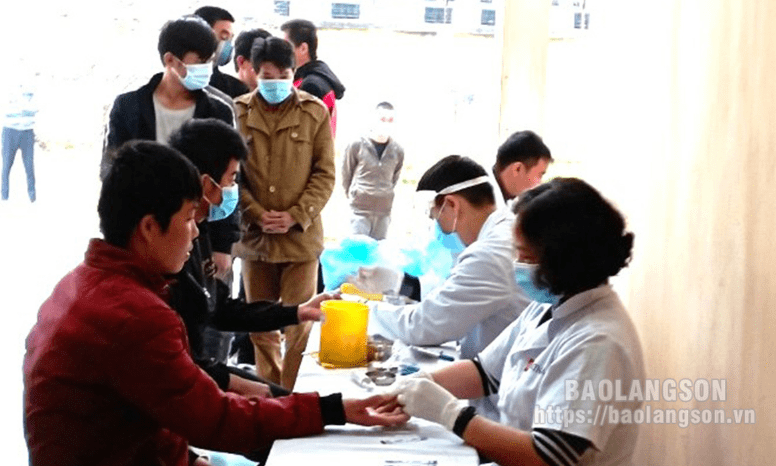 Bảo hiểm y tế - “Phao cứu sinh” cho người nhiễm HIV/AIDS
