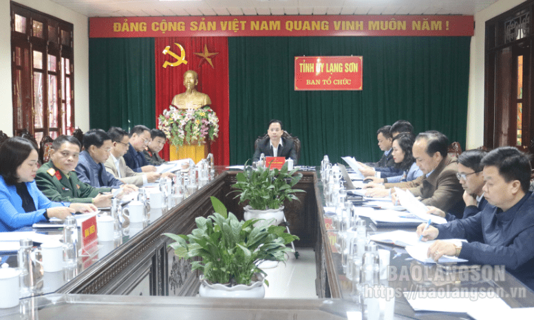 Quán triệt, triển khai tổng kết 15 năm thi hành điều lệ Đảng và tổng kết công tác xây dựng đảng 5 năm