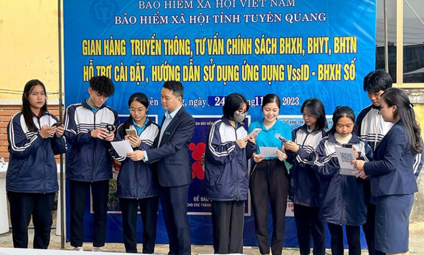 Thi đua thực hiện chuyển đổi số về bảo hiểm xã hội giai đoạn 2023-2030