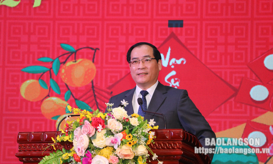 Phát động ủng hộ Quỹ Nhân đạo và Phong trào Tết Nhân ái Xuân Giáp Thìn năm 2024