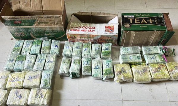 Triệt phá đường dây vận chuyển gần 300 kg ma túy giấu trong các gói trà, cà phê