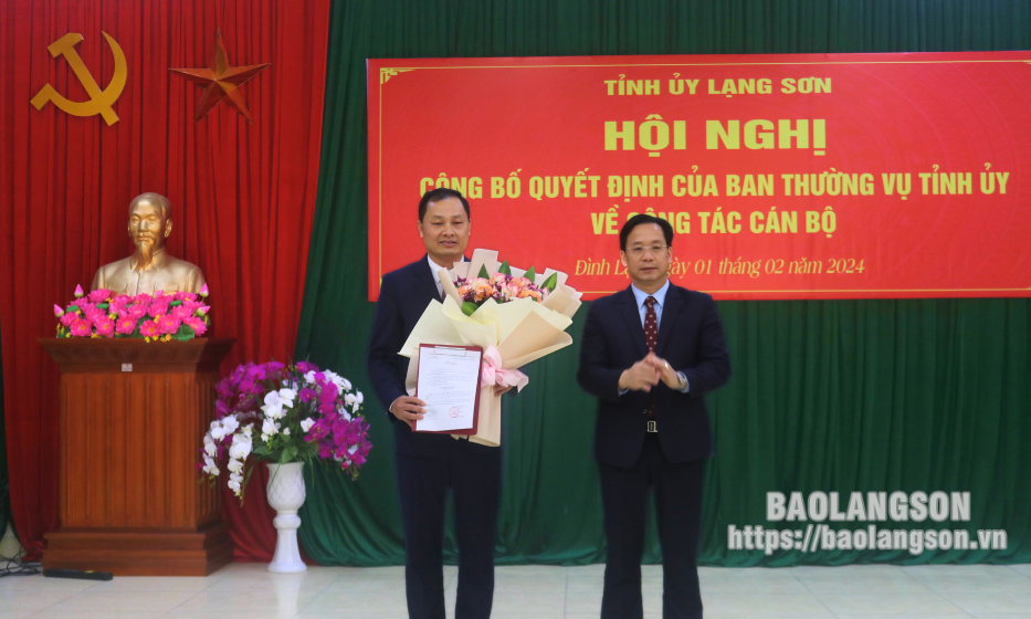 Công bố quyết định của Ban Thường vụ Tỉnh ủy về công tác cán bộ tại Đình Lập