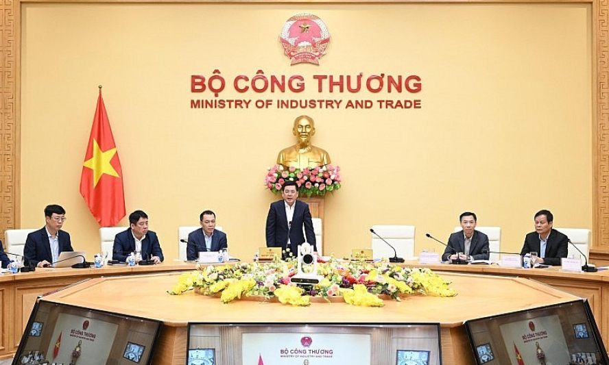 Quyết tâm hoàn thành đúng tiến độ dự án đường dây 500kV mạch 3