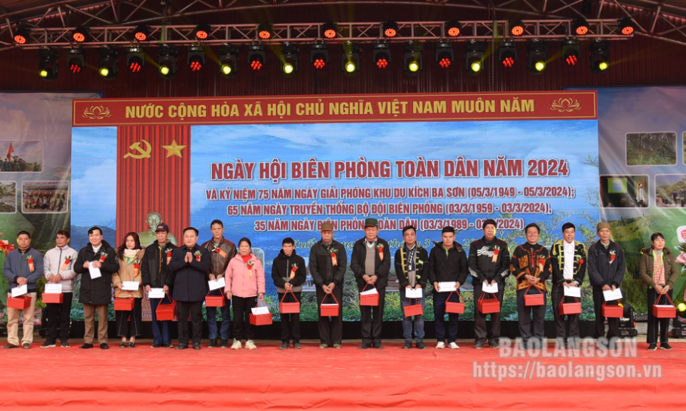 Tổ chức điểm Ngày hội biên phòng toàn dân năm 2024