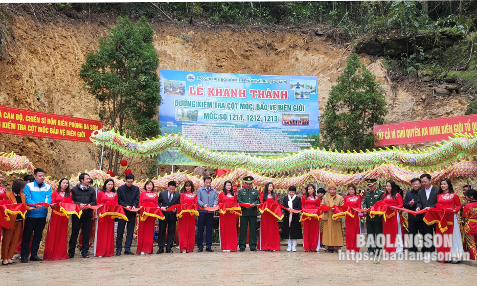 Khánh thành đường kiểm tra cột mốc bảo vệ biên giới