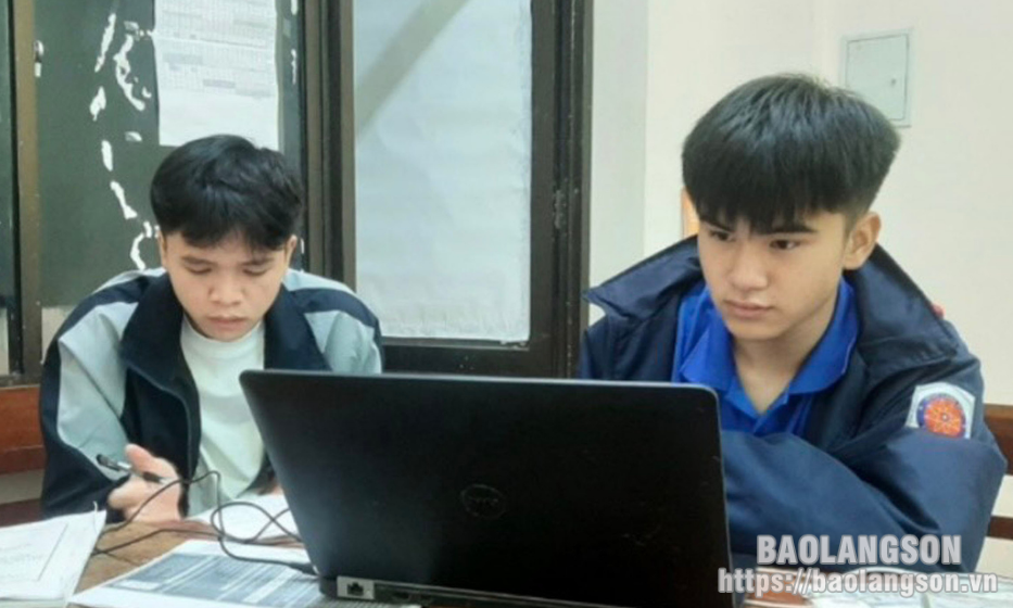 Xây dựng thành công ứng dụng “Sinh học trong tầm tay”  nhằm hỗ trợ học tập môn Sinh học cho học sinh