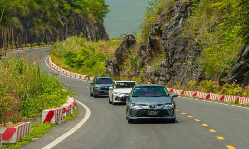 Toyota kiên định khi chọn xe Hybrid để ‘xanh hóa’ ô tô tại Việt Nam