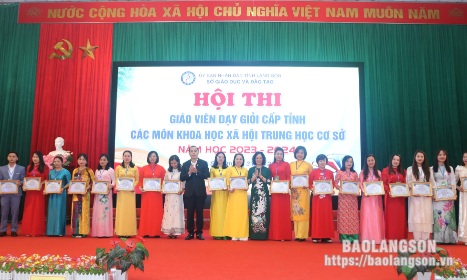 122 giáo viên đạt giáo viên dạy giỏi THCS cấp tỉnh