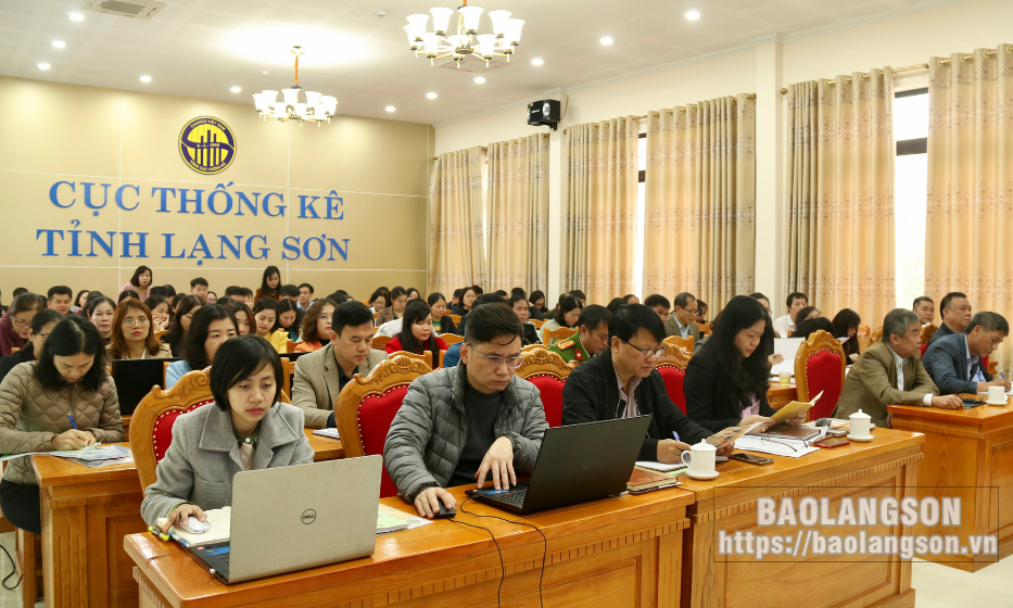 Trên 90 đại biểu được tập huấn về điều tra dân số và nhà ở giữa kỳ năm 2024