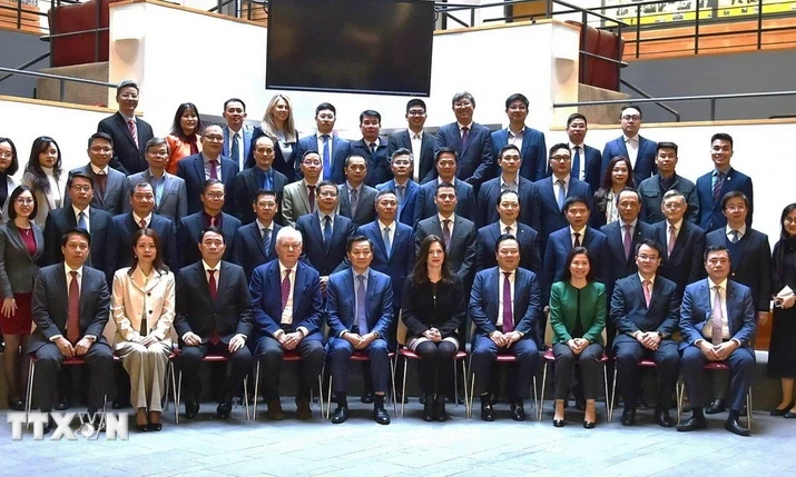 Phó Thủ tướng Lê Minh Khái phát biểu bế mạc Chương trình Lãnh đạo Cao cấp 2024