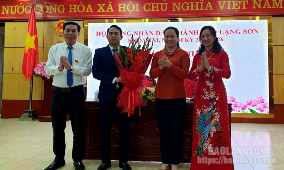 Kỳ họp thứ 13 HĐND thành phố Lạng Sơn: Thông qua các nghị quyết về nhân sự và phân bổ, giao bổ sung dự