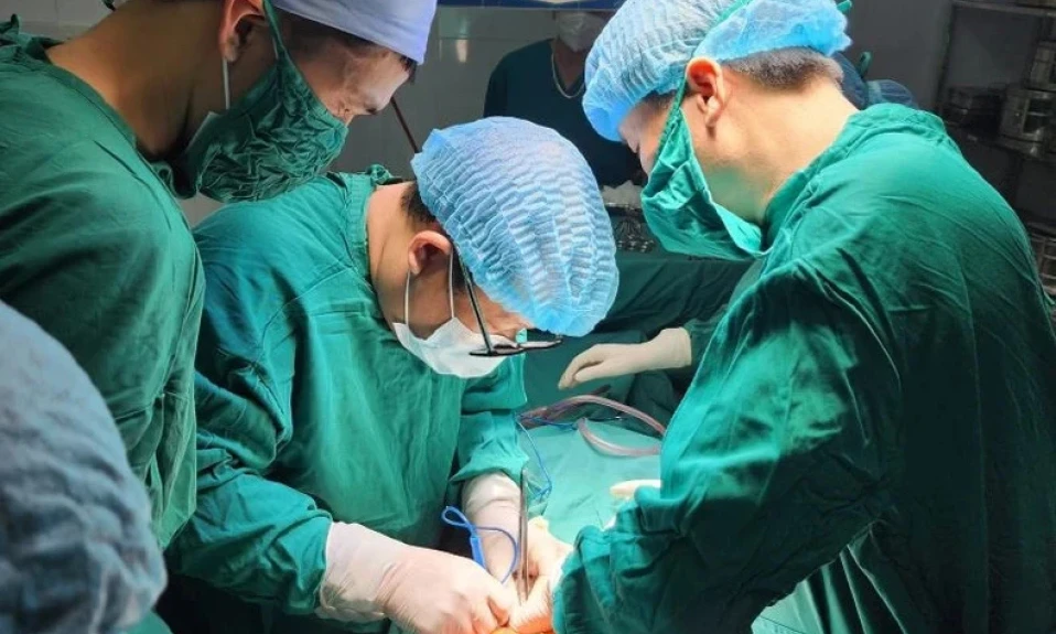 Bảo đảm quyền lợi người tham gia bảo hiểm y tế