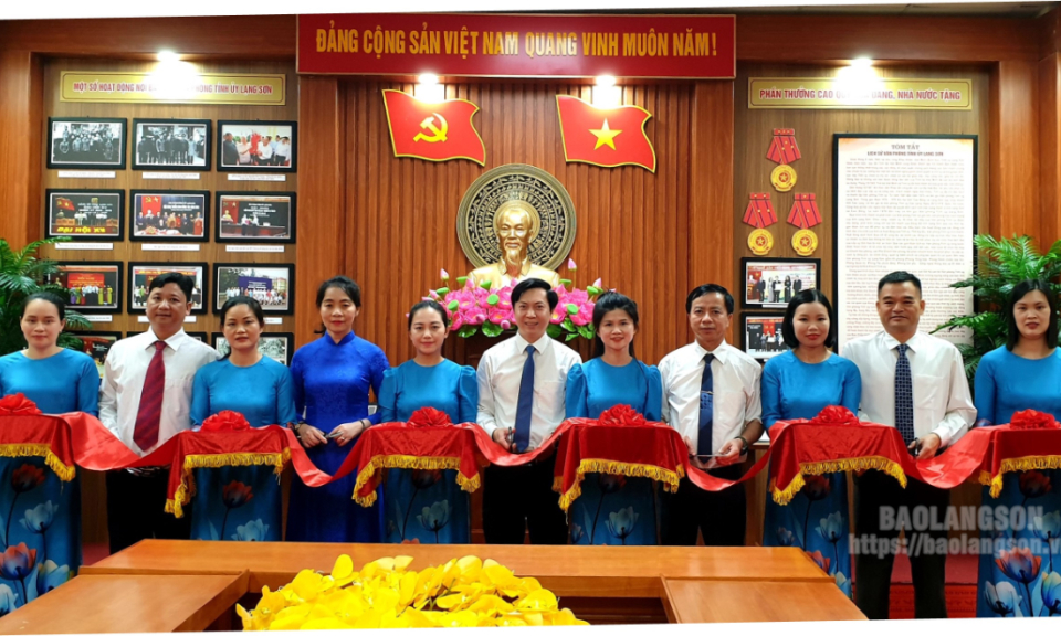 Văn phòng Tỉnh uỷ khánh thành Phòng Truyền thống tuyên truyền giáo dục