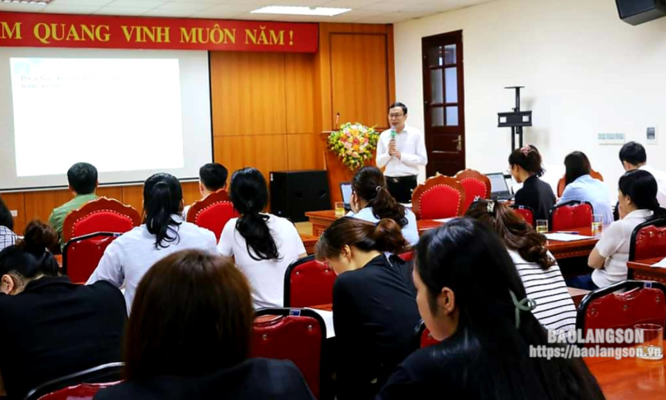 BHXH tỉnh đối thoại với gần 40 doanh nghiệp và đơn vị sử dụng lao động