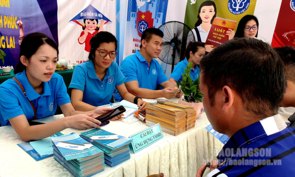 Bảo hiểm xã hội Cao Lộc: Đi đầu trong tuyên truyền cài đặt, sử dụng ứng dụng VssID