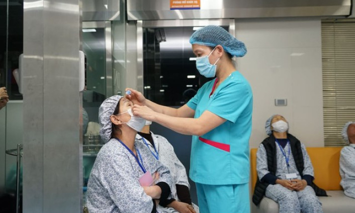 Bệnh viện Mắt Quốc tế DND - Hành trình 14 năm vì mắt sáng cho người cao tuổi