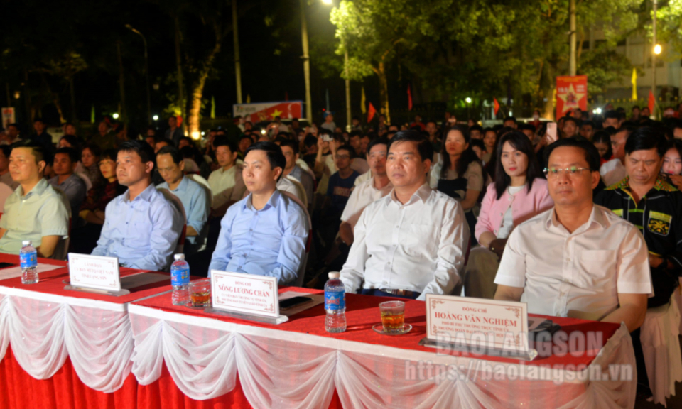 Đặc sắc chương trình nghệ thuật “Điện Biên Phủ - vang mãi bản hùng ca”