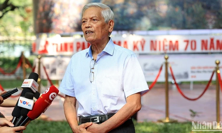 Đại tá, nhạc sĩ Doãn Nho và cảm xúc ở chiến trường Điện Biên Phủ khi viết “Tiến bước dưới quân kỳ”