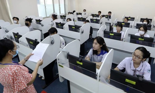 Tuyển sinh 2024: Nhiều trường lần đầu tổ chức kỳ thi V-SAT đánh giá đầu vào