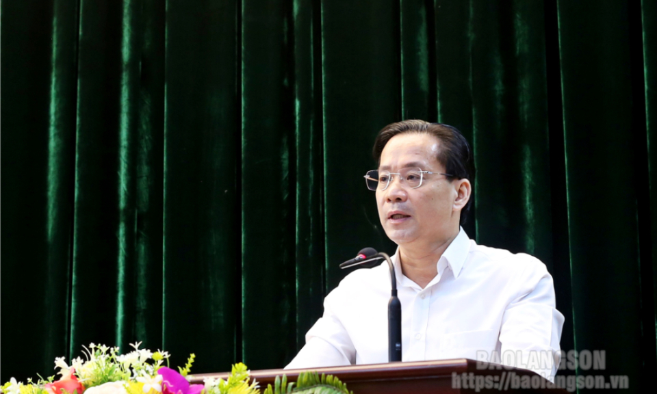 công cuộc xây dựng đất nước và bảo vệ Tổ quốc; phát triển văn hóa con người Việt Nam thời kỳ đổi mới tại