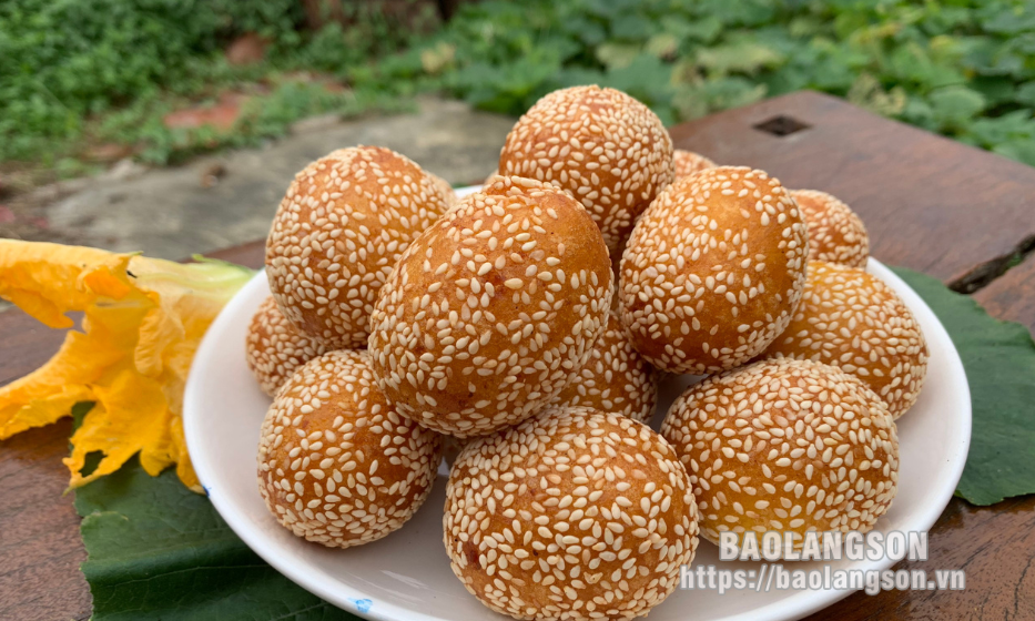 Dẻo thơm bánh bí đỏ Bắc Sơn