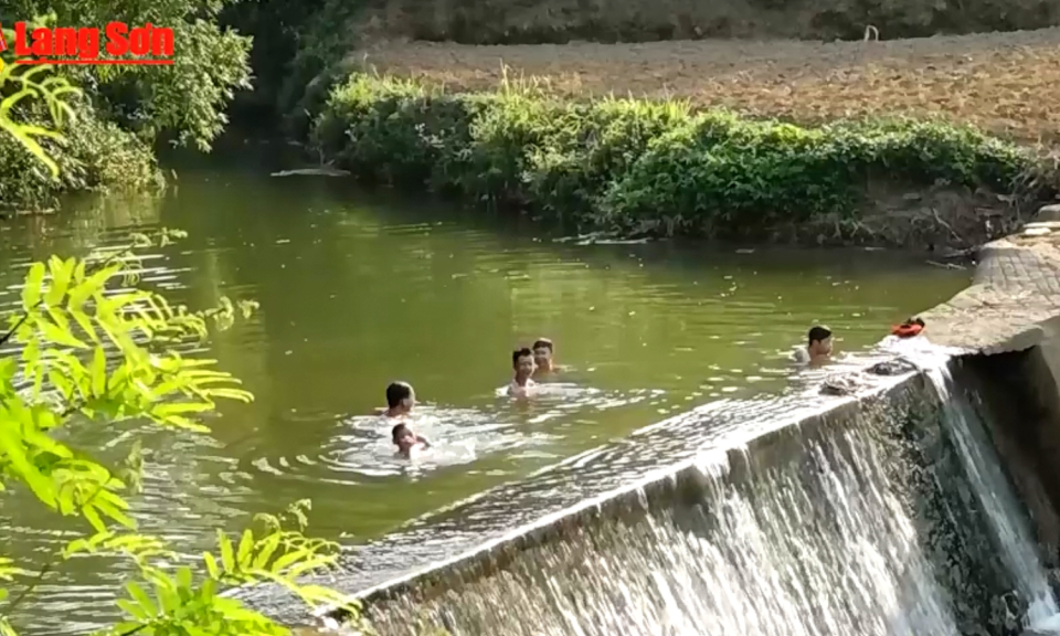 Báo động tình trạng trẻ em bị đuối nước