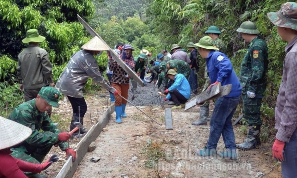 Xây dựng xã điển hình về phong trào Toàn dân bảo vệ an ninh tổ quốc: Ghi nhận ở Hùng Sơn