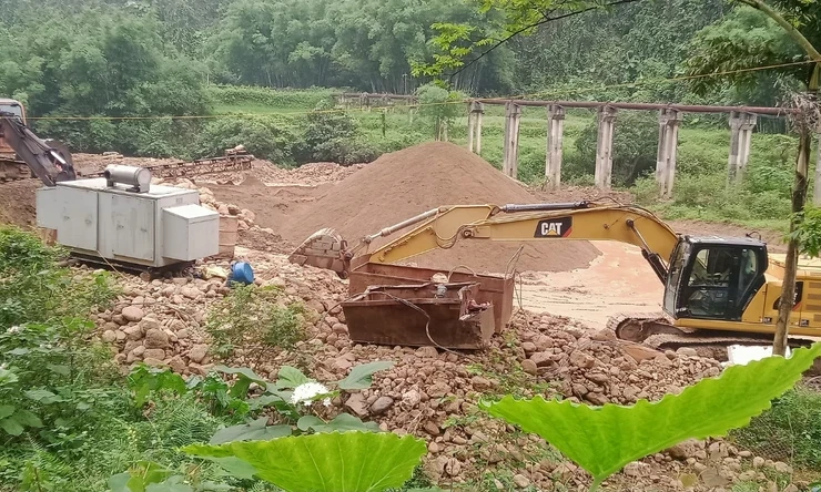 Phát huy hiệu quả trạm cân và camera giám sát tại các mỏ khoáng sản